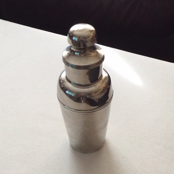 3/$10 | Silver Coloured Cocktail Shaker - Picture 9 of 9
